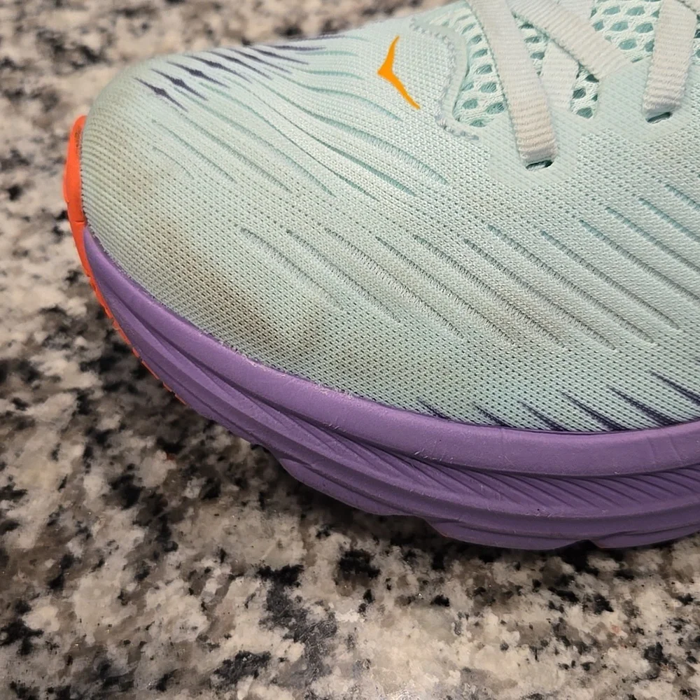HOKA ONE ONE RINCON 3. SIZE 7.5 B. - Picture 9 of 12
